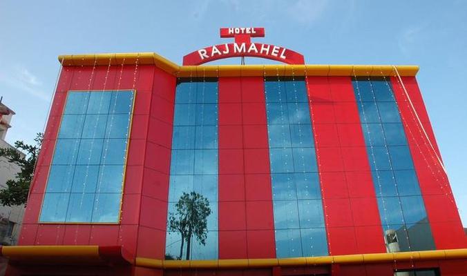Hotel Raj Mahel